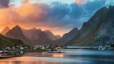 norway travel guide about us.jpg