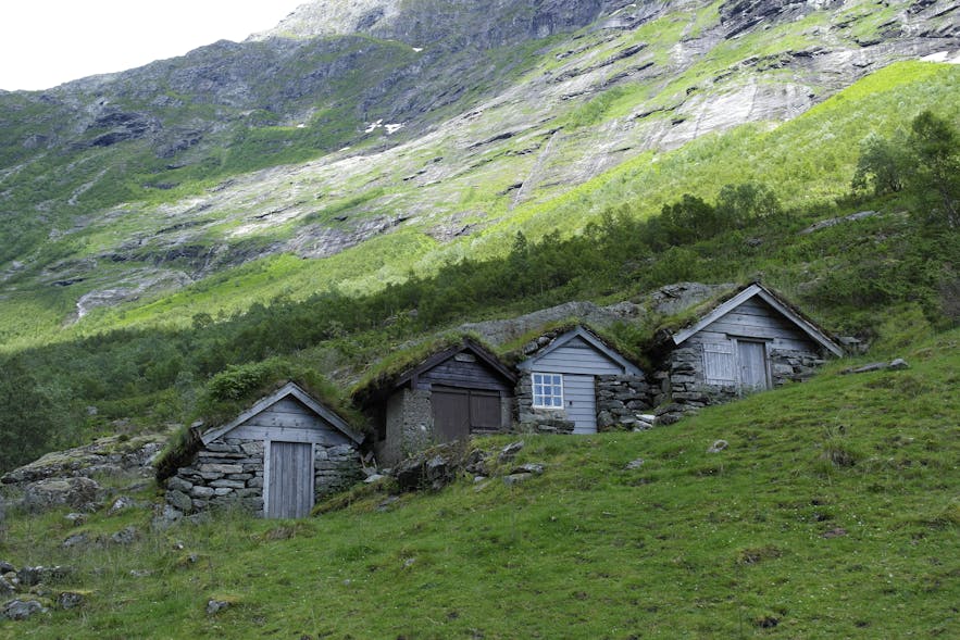 Mystical happenings in the Norwegian valley!